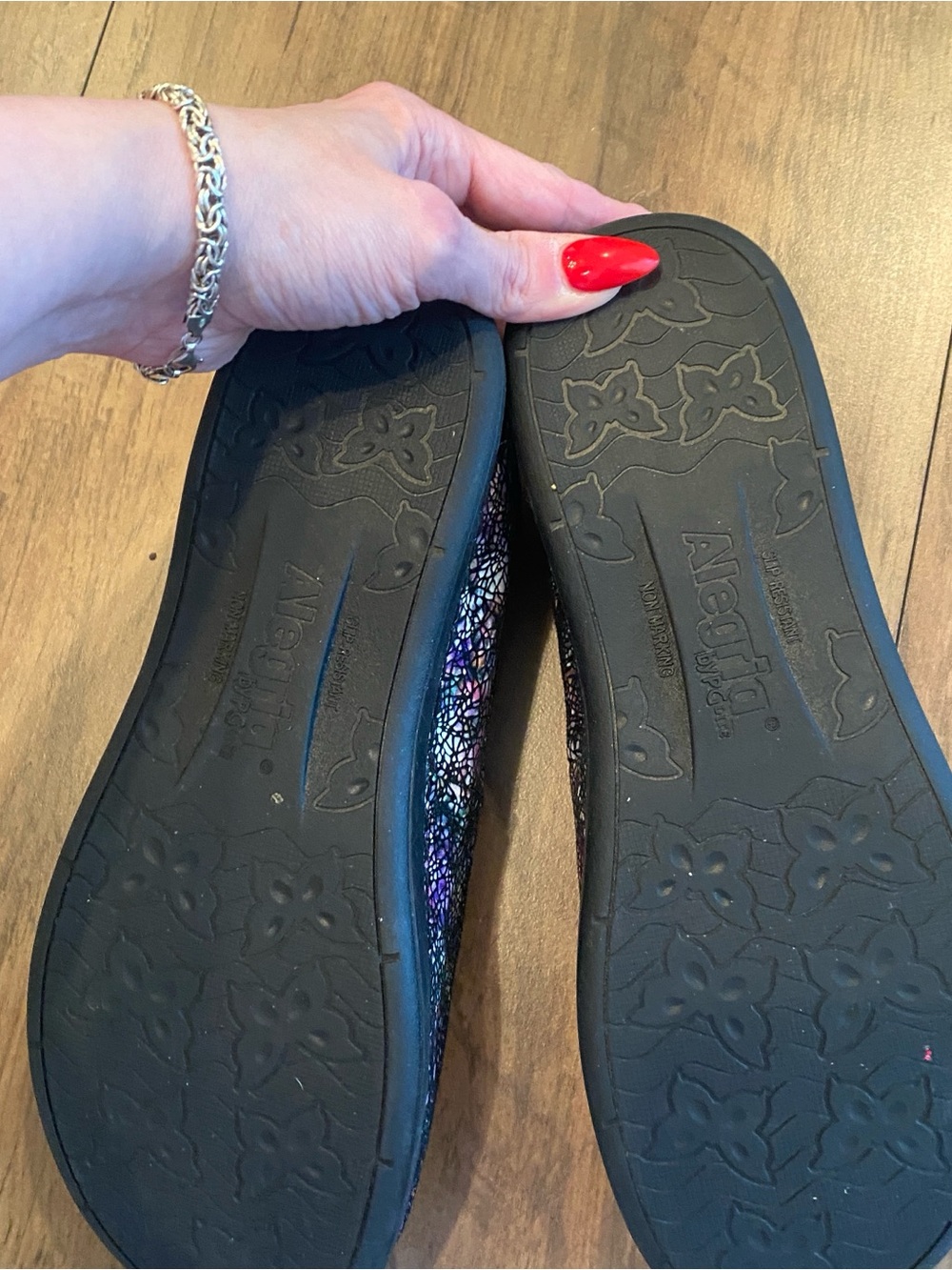 Alegria • Petal Fractually • Multicolor Crackle Ballet Flats • Size 9.5 - Picture 9 of 11